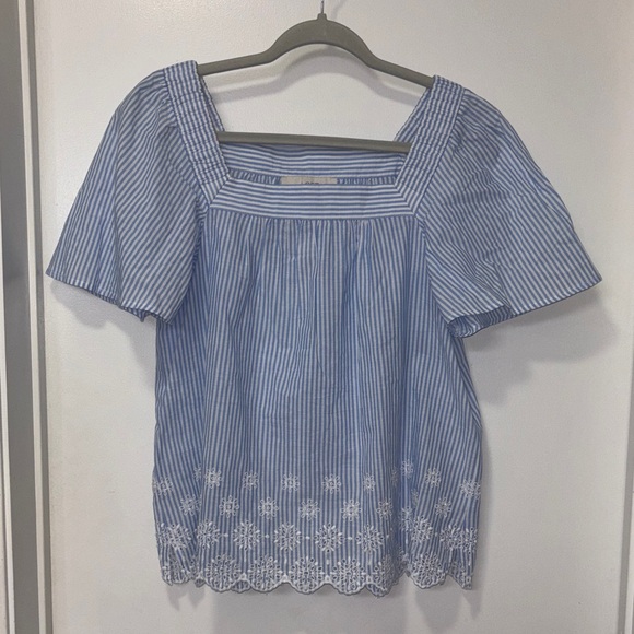 LOFT Tops - NWT LOFT Striped Scalloped Bottom Top